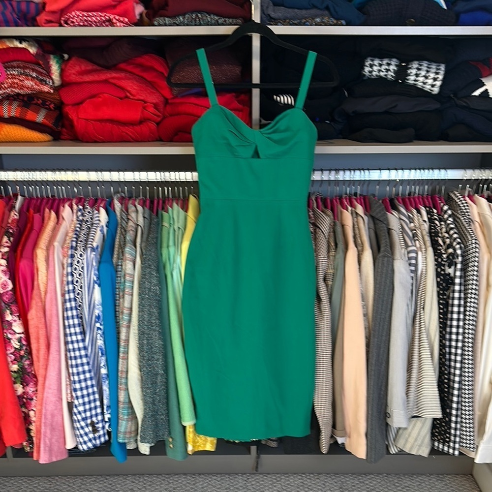 Dress the Population green adjustable strap front cut out dress size XS NWT